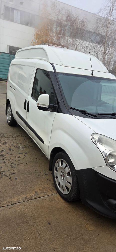 Fiat Doblo 1.6 Mjet Combi Maxi Confort - 4