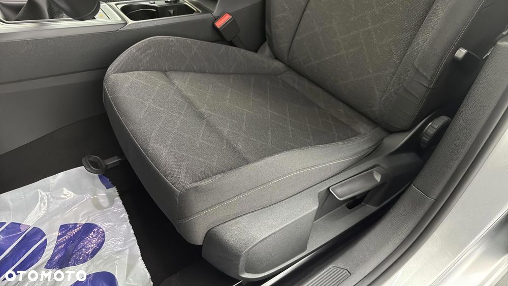 Volkswagen Golf 2.0 TDI Life - 13