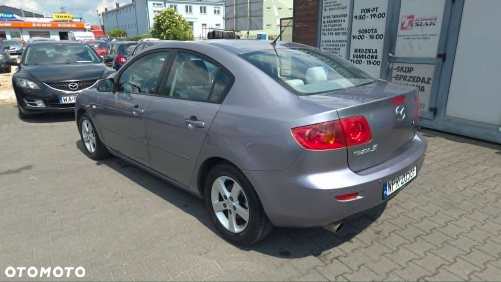 Mazda 3 - 4