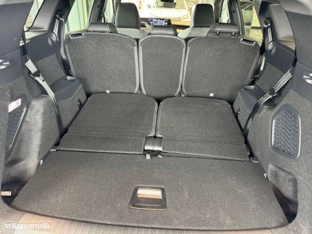 Peugeot 5008 - 5
