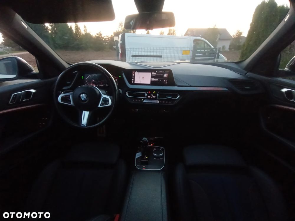 BMW Seria 1 118i M Sport - 25