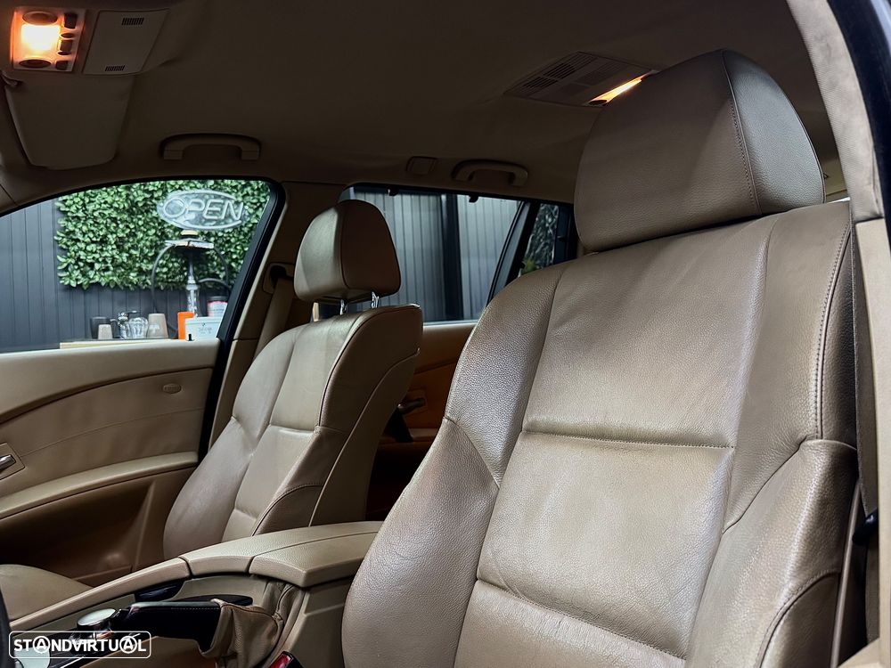 BMW 525 dA Touring - 9