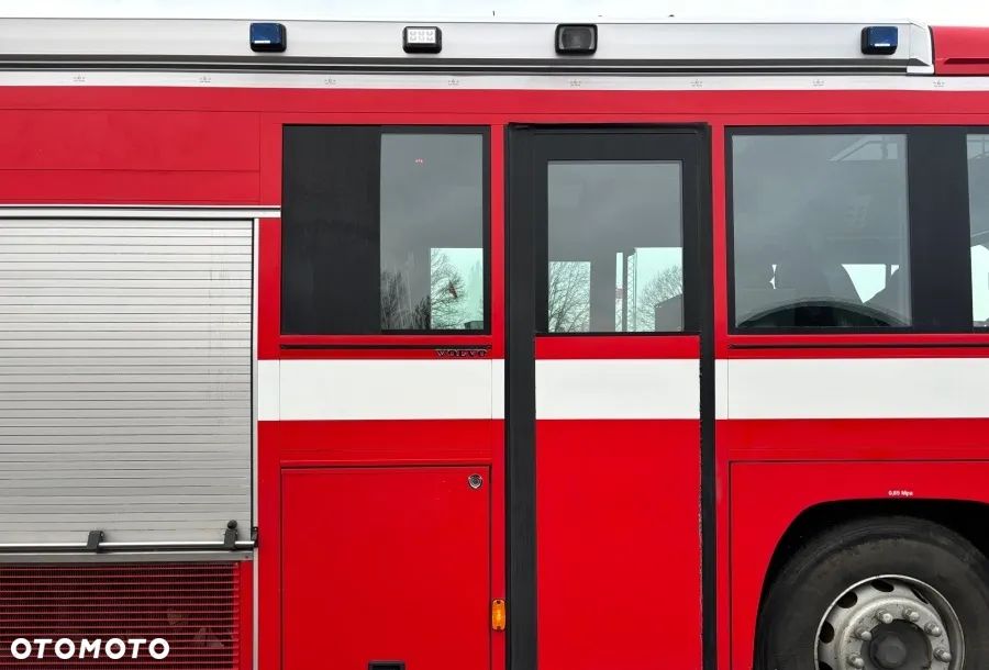 Volvo B12 M 4x2 - 12