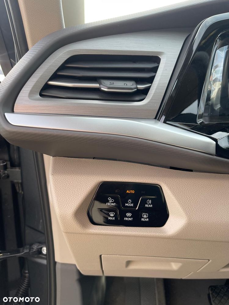 Volkswagen Multivan 2.0 TDI L2 Life DSG - 19