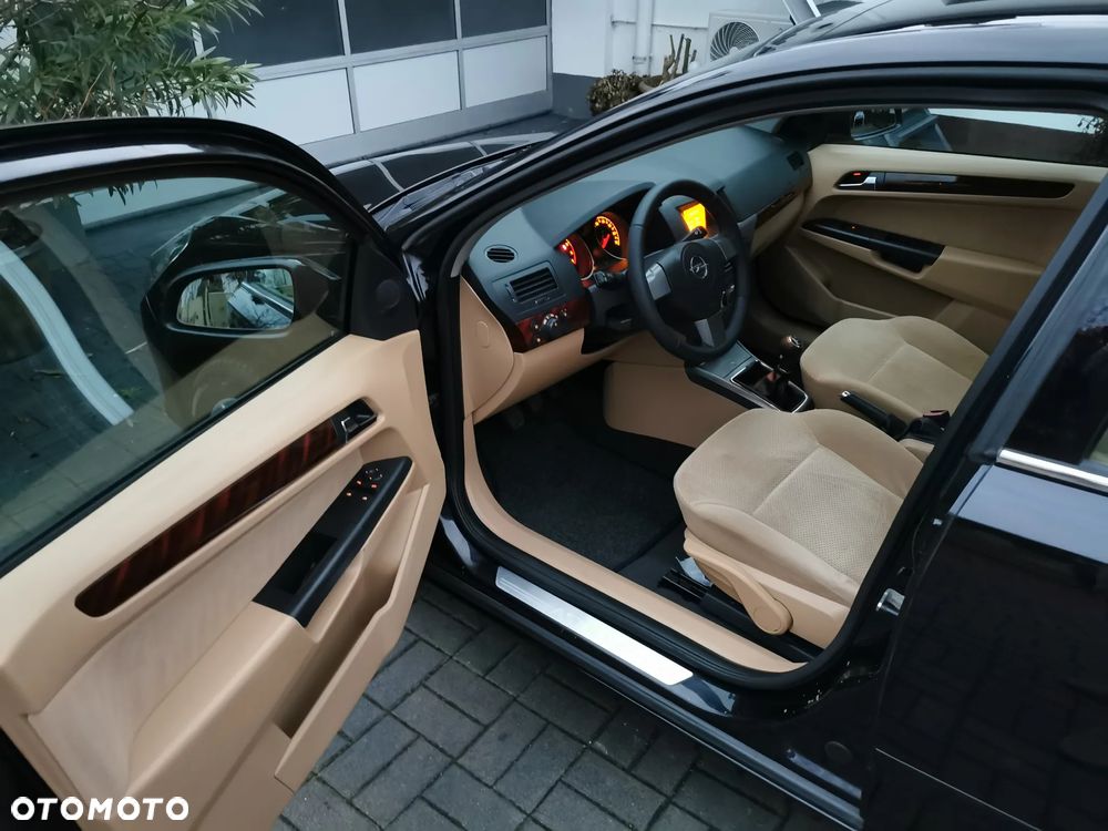 Opel Astra - 8