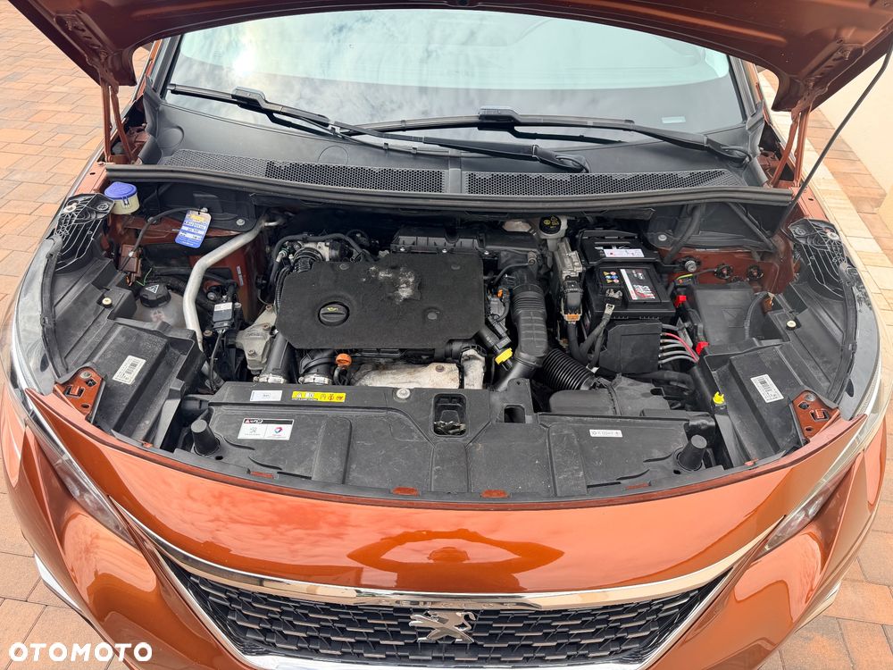 Peugeot 3008 BlueHDi 130 Stop & Start EAT8 Allure - 23