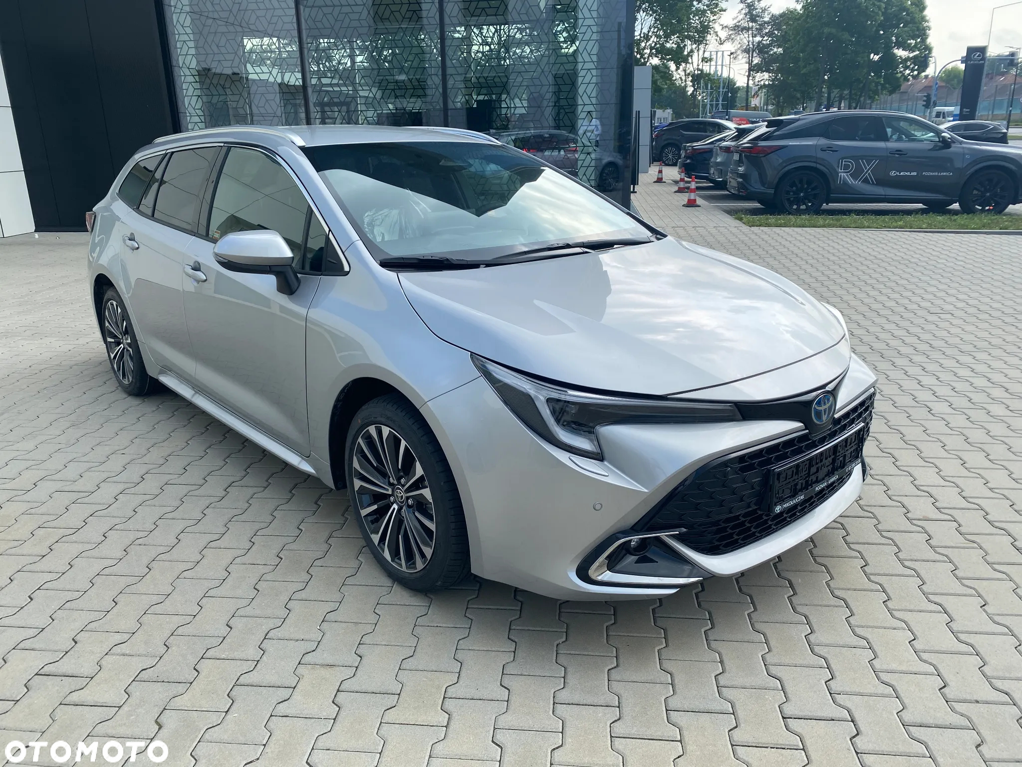 Toyota Corolla 1.8 Hybrid Style - 5
