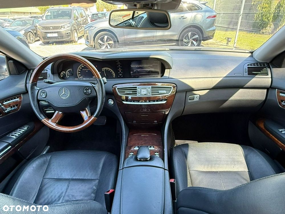 Mercedes-Benz CL 500 7G-TRONIC - 28