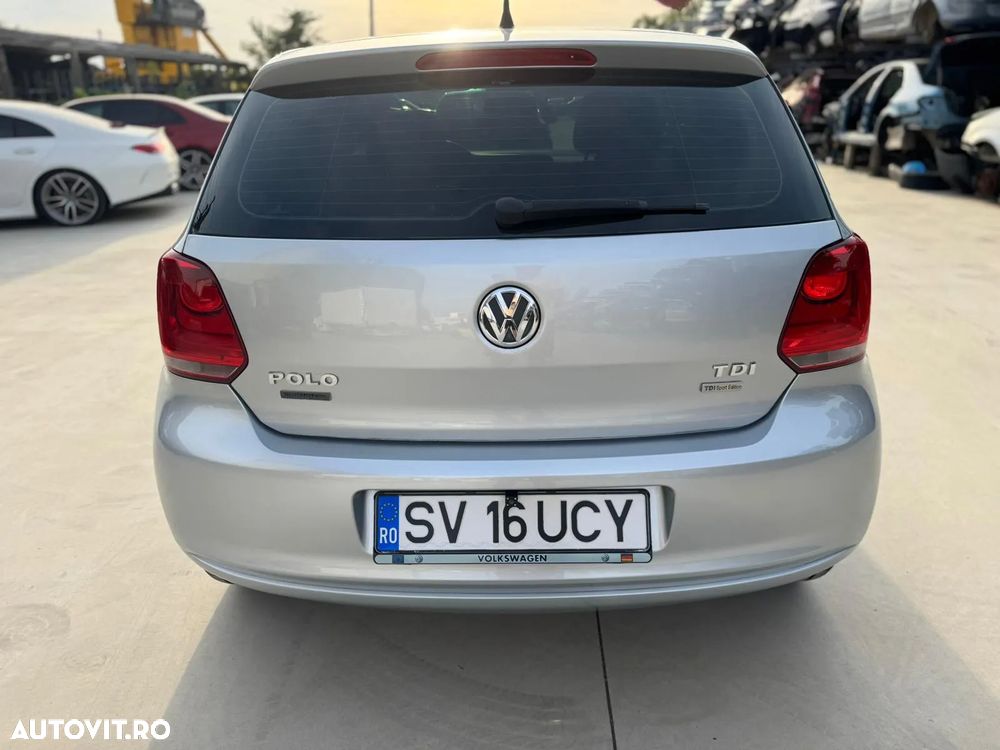 Volkswagen Polo 1.6 TDI Trendline - 5