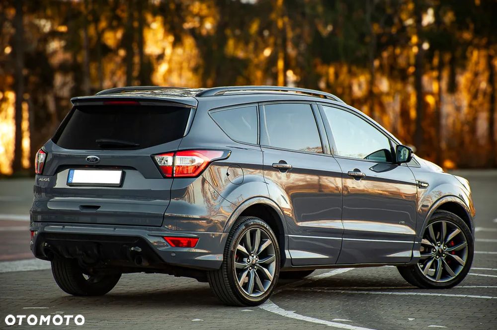 Ford Kuga 2.0 TDCi 4x4 ST-Line - 11