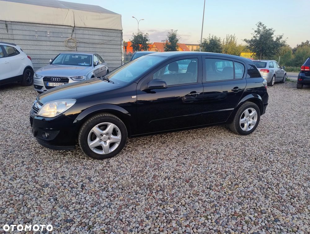 Opel Astra 1.6 Edition - 4