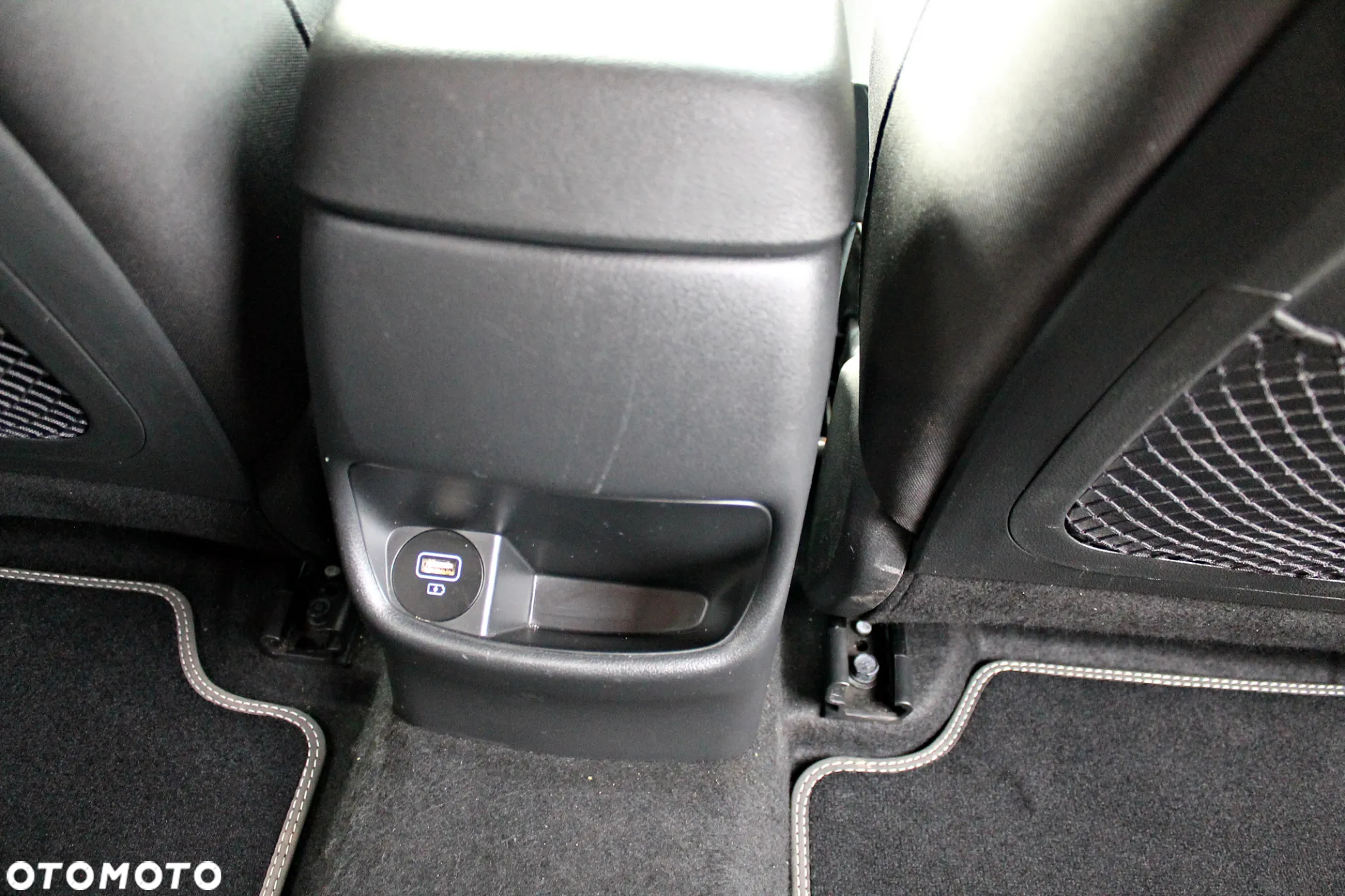 Hyundai Kona Electric 39kWh Style - 29