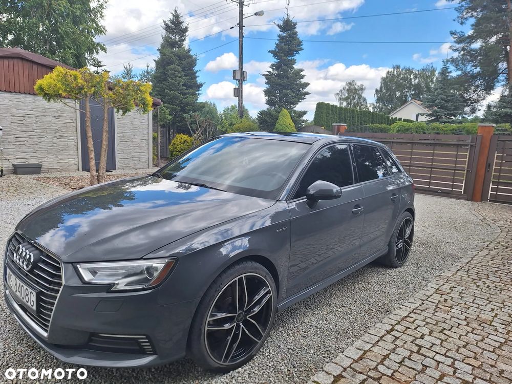 Audi A3 Sportback 1.4 TFSI e-tron S tronic - 1