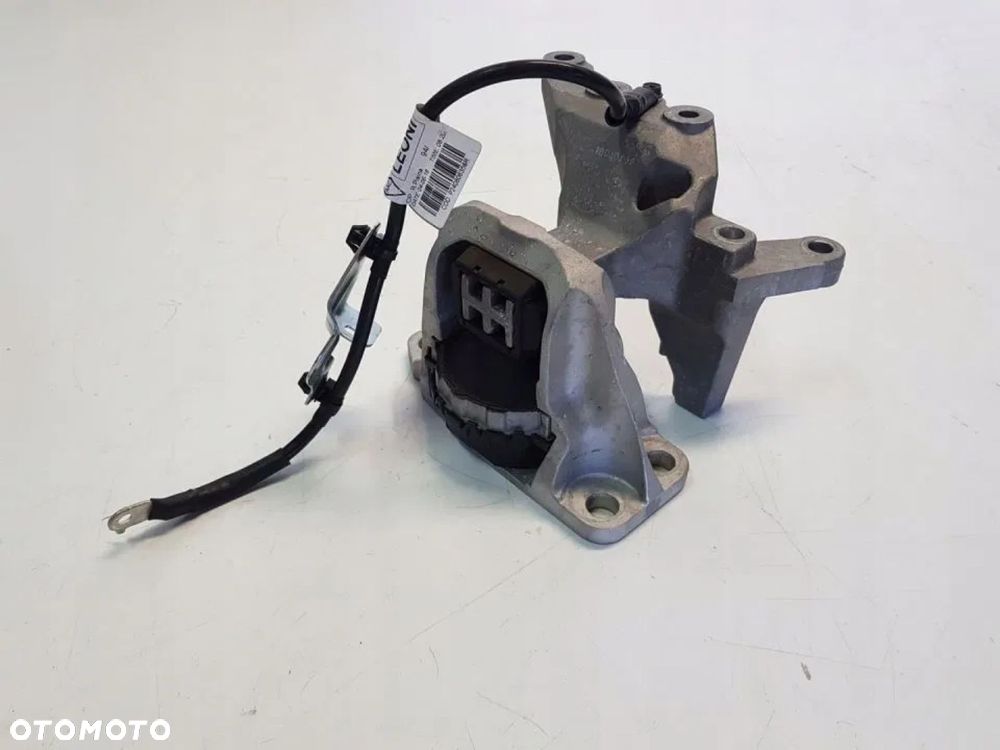 PODUSZKA SILNIKA NISSAN QASHQAI II KADJAR - 2