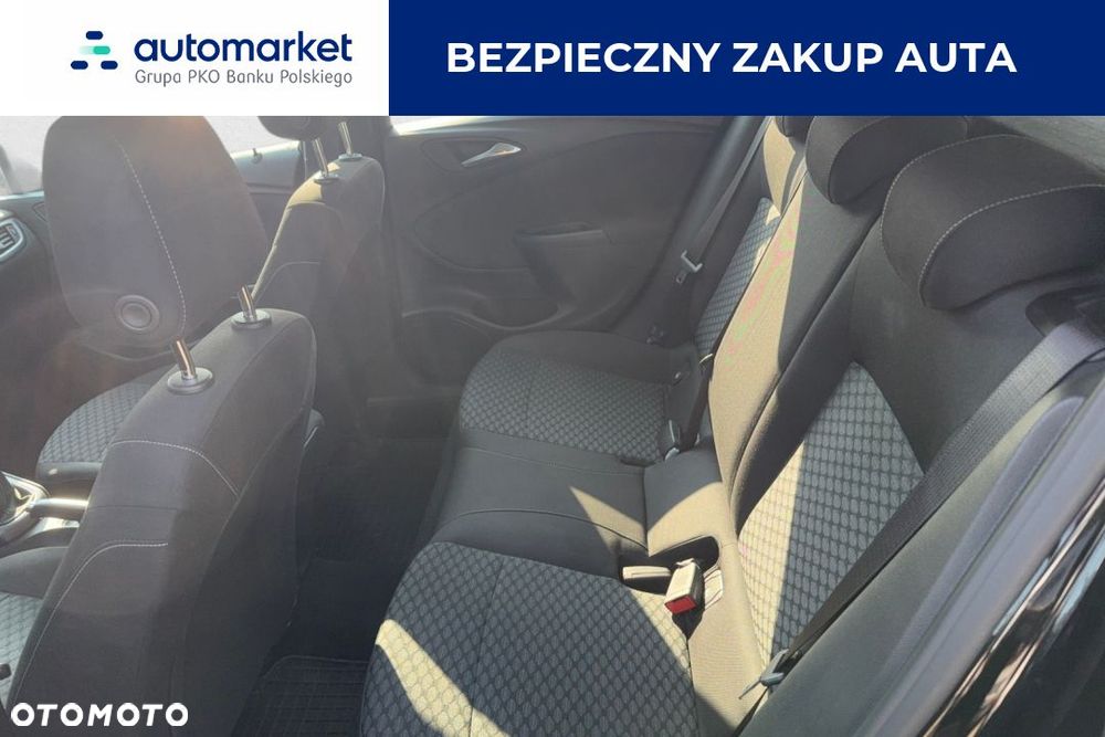 Opel Astra 1.2 T Edition S&S - 12