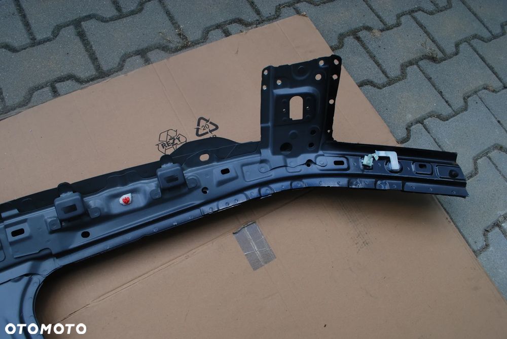 SŁUPEK LEWY DACHU DACH TOYOTA YARIS CROSS - 12