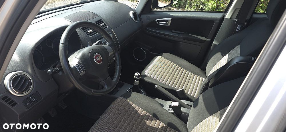 Fiat Sedici 1.6 16V 4x4 Luxury - 5