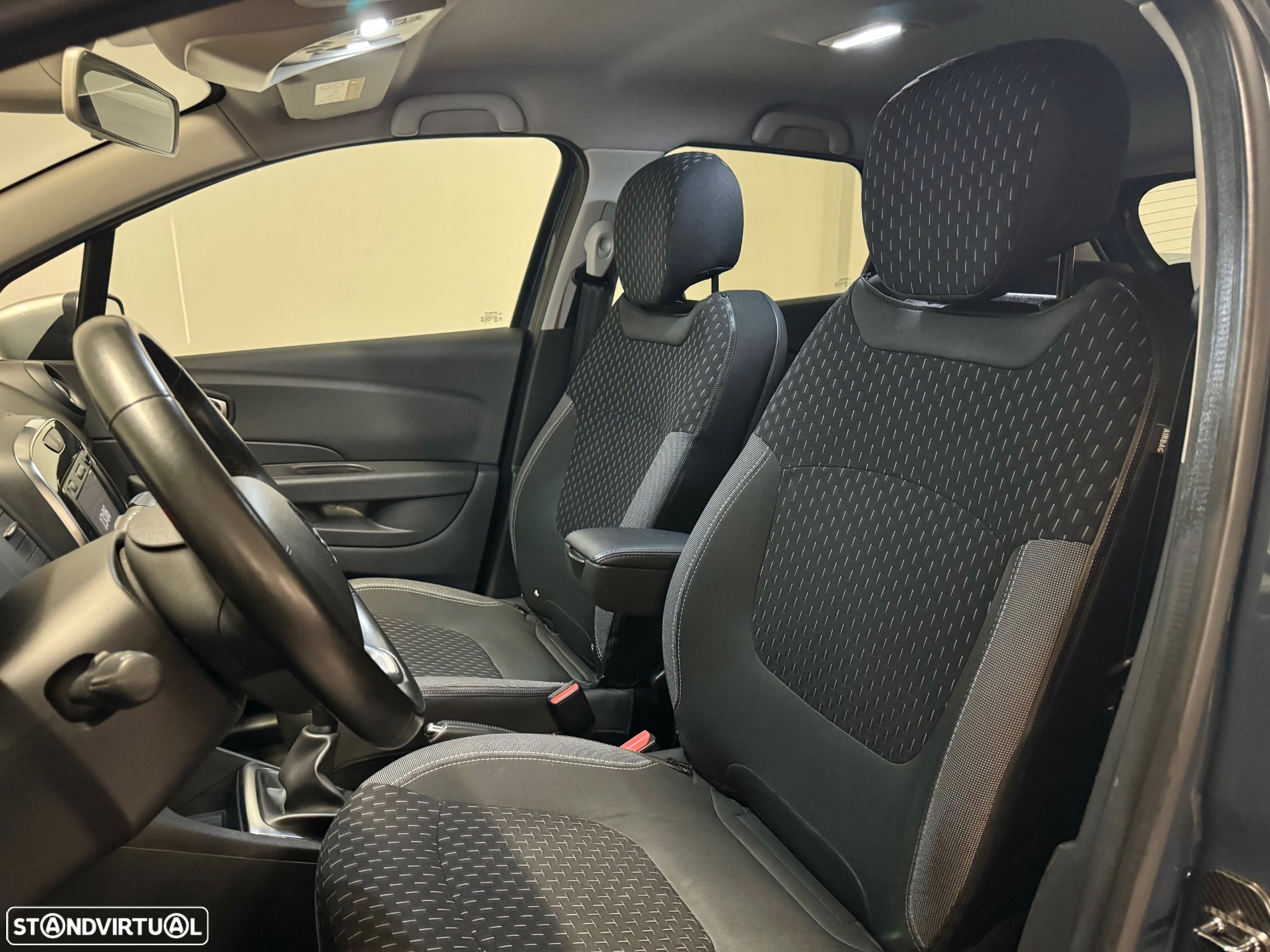 Renault Captur 1.5 dCi Exclusive - 10