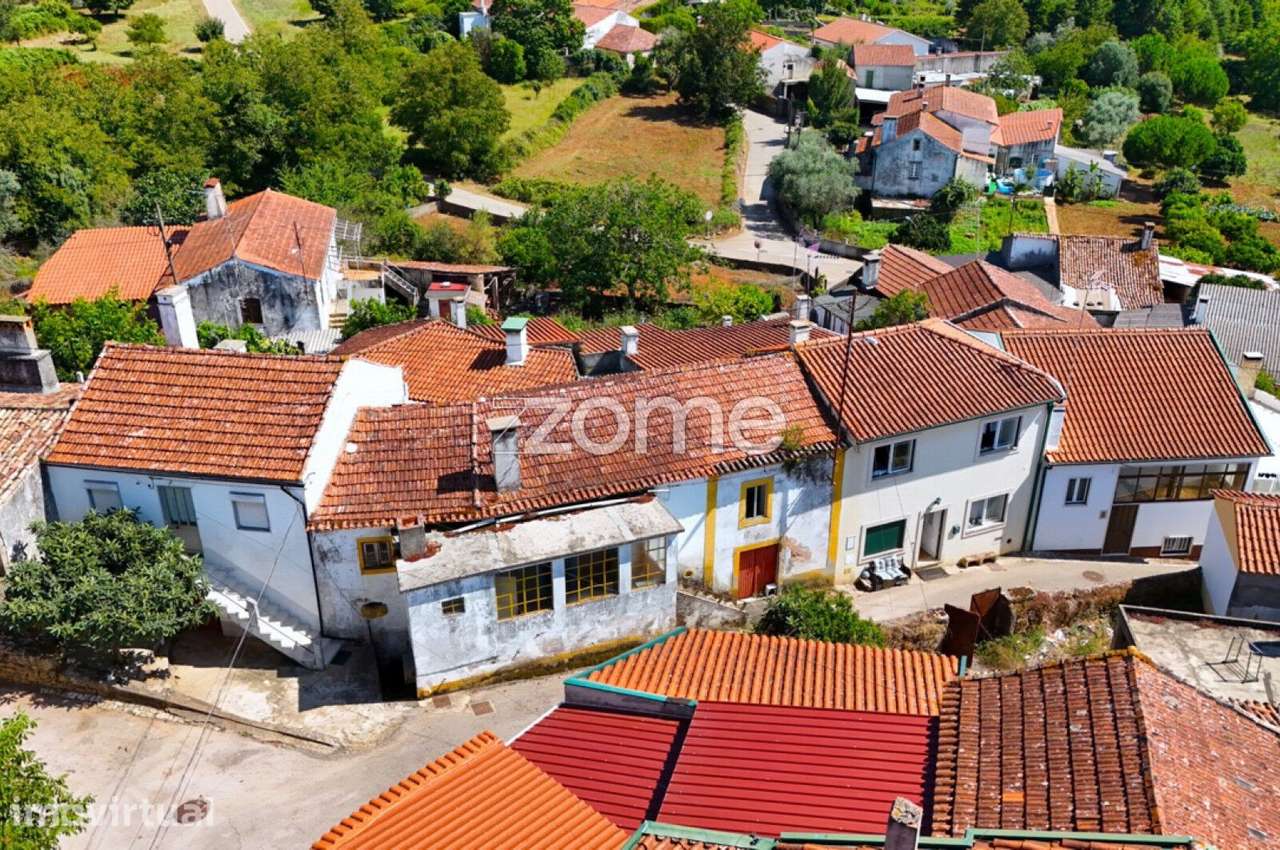 Moradia T3 | Telhadela, Cernache - Grande imagem: 3/34