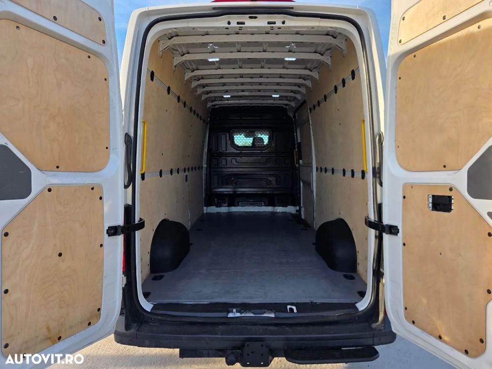 Volkswagen New Crafter Extralung L4H3 - 10