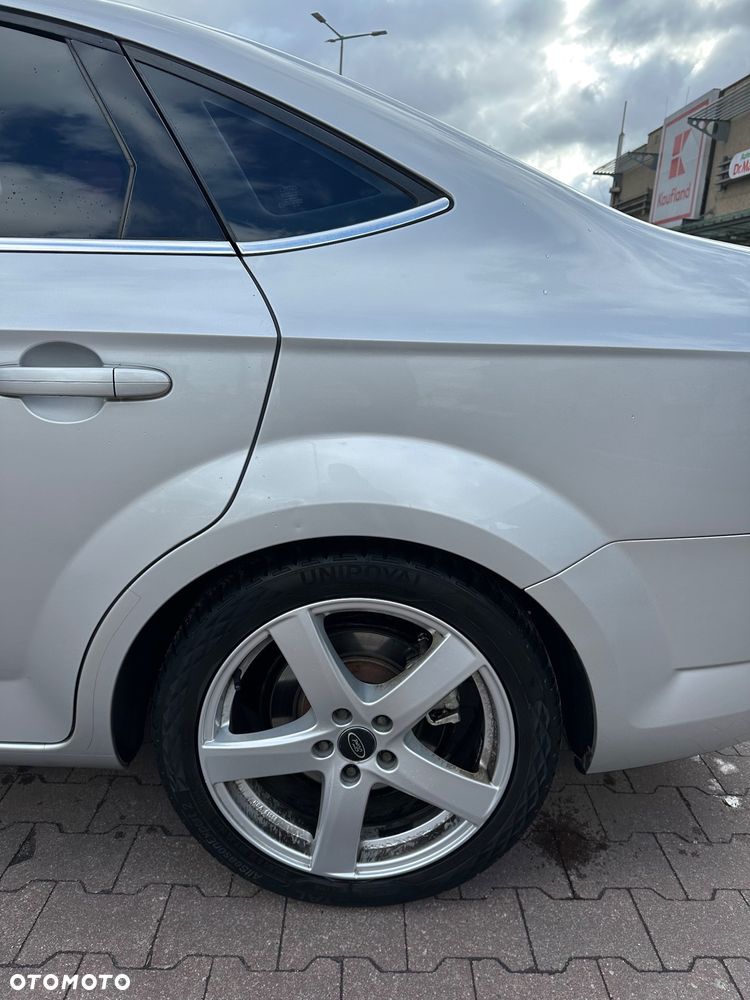 Ford Mondeo 2.0 Titanium - 11