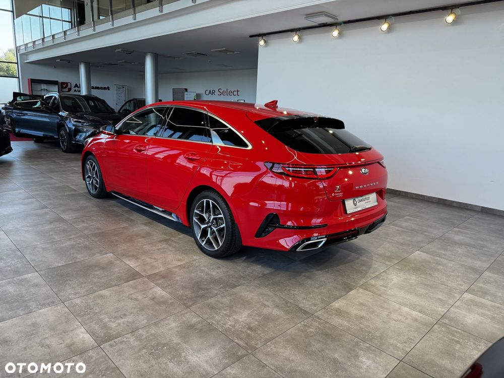 Kia ProCeed - 7