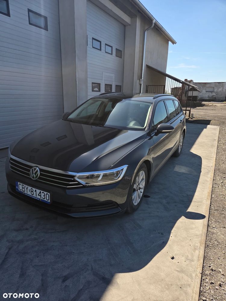 Volkswagen Passat - 6