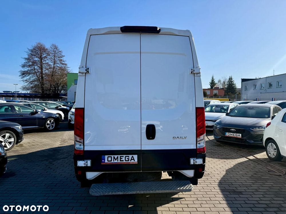 Iveco DAILY 35S12V 2,3 352 H2 - 5