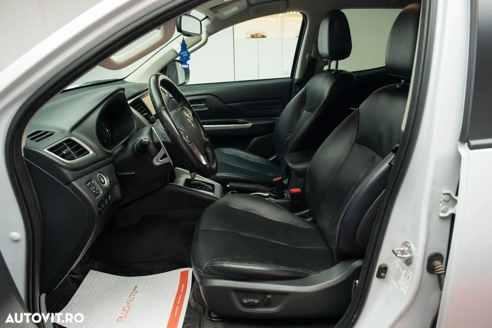 Mitsubishi L200 Double Cab 2.2 DI-D A/T Instyle - 16