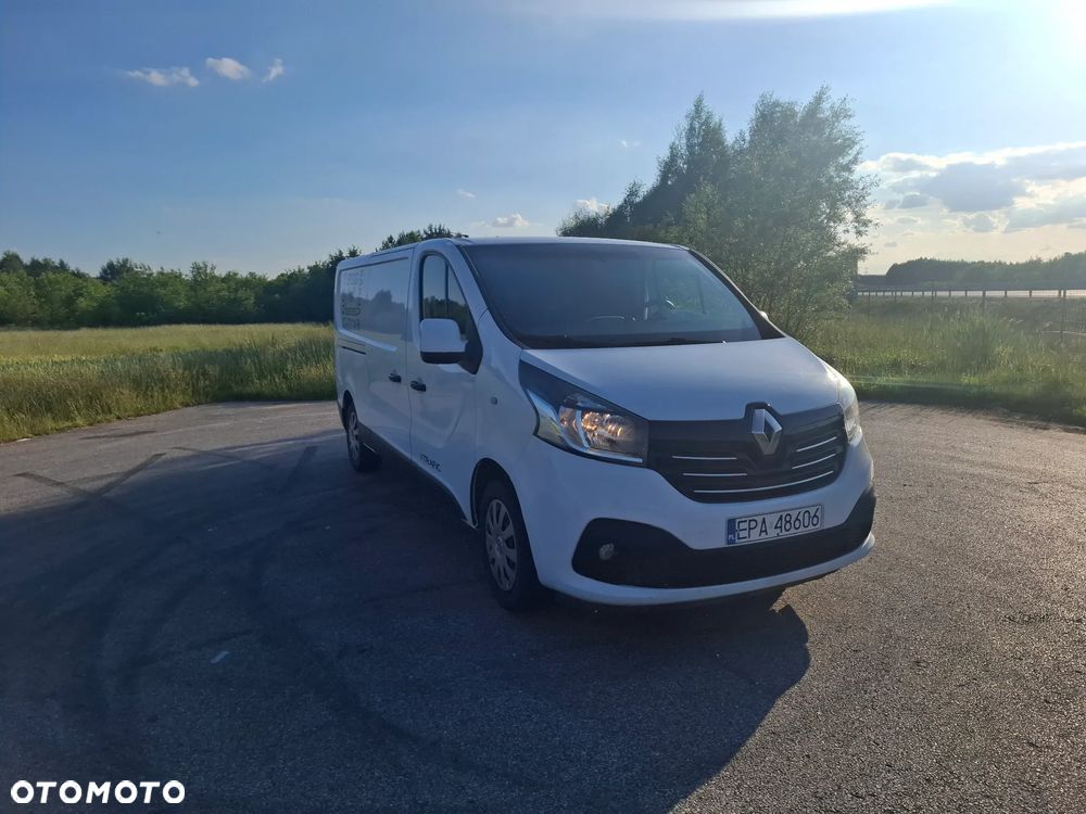 Renault Trafic - 2