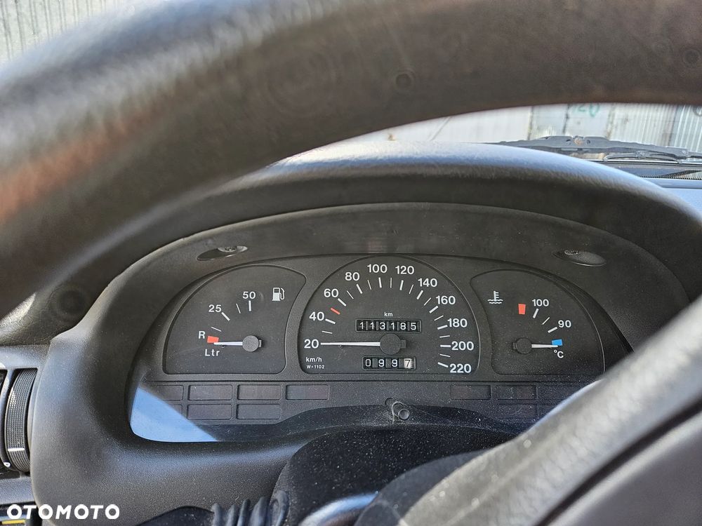 Opel Astra 1.4 GL - 10