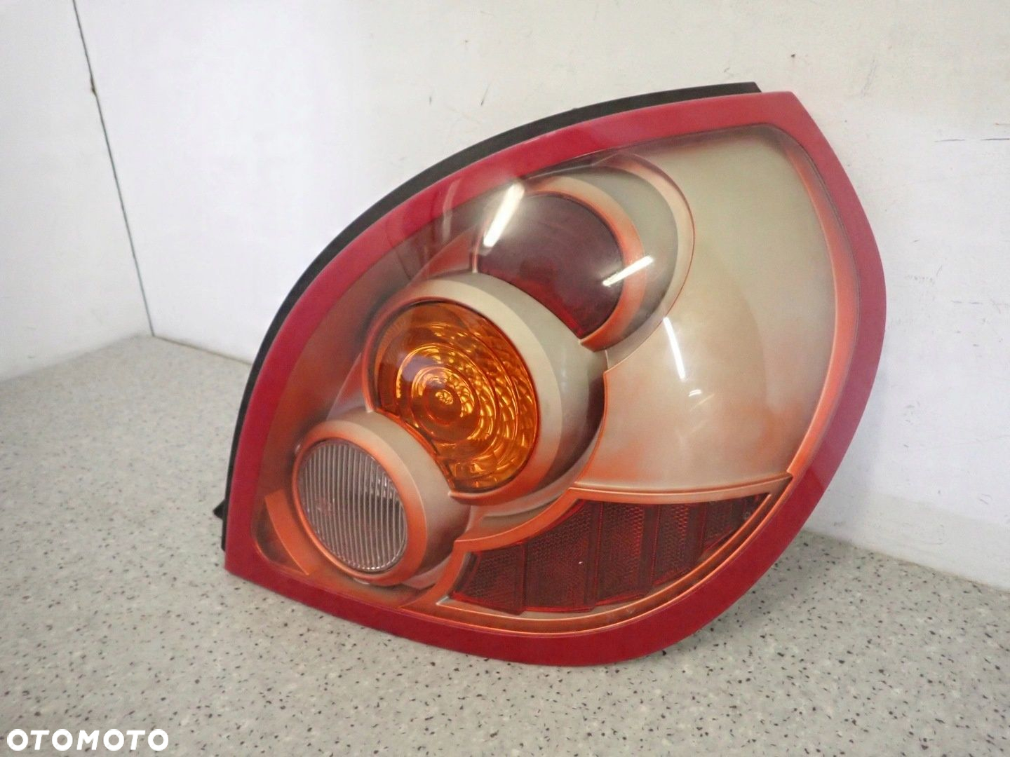 NISSAN ALMERA N16 HB 03-06 LAMPA TYLNA PRAWA TYŁ - 2