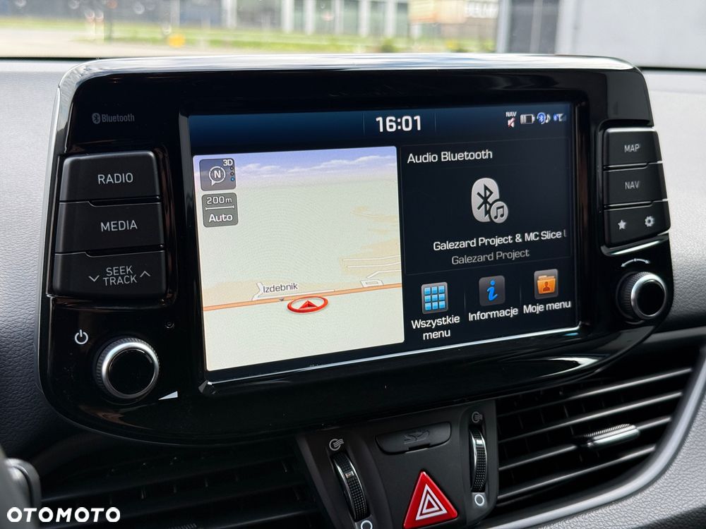 Hyundai i30 1.6 D Comfort DCT - 33