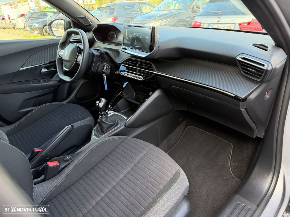 Peugeot 2008 1.2 PureTech Active Pack - 15