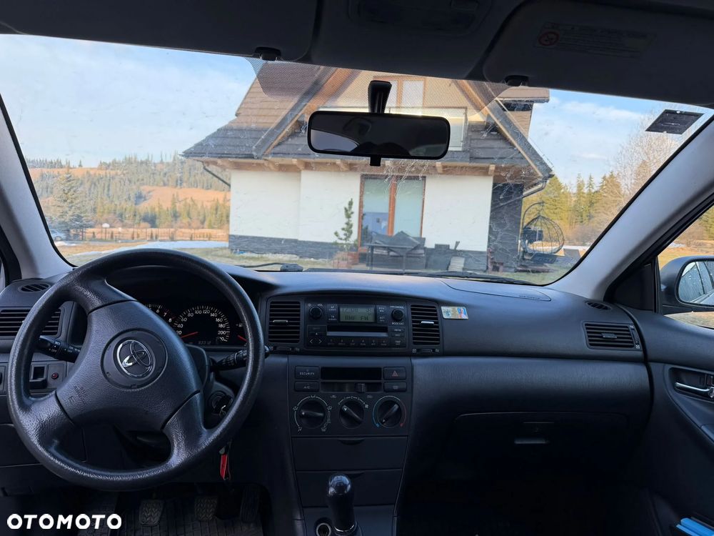 Toyota Corolla 1.4 VVT-i Base - 8