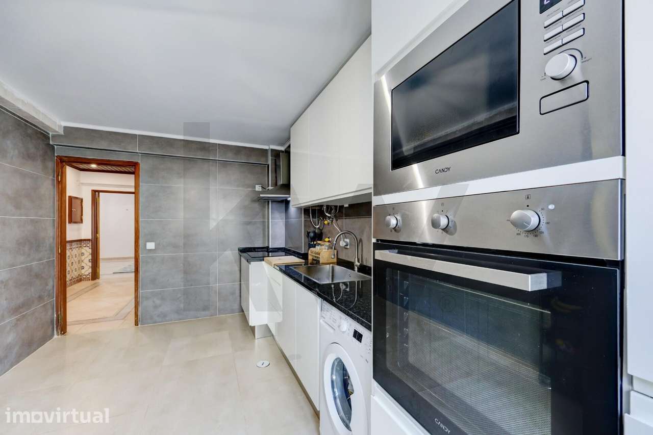 Apartamento T1+1 localizado em Monte Abraão, Sintra - Grande imagem: 5/28