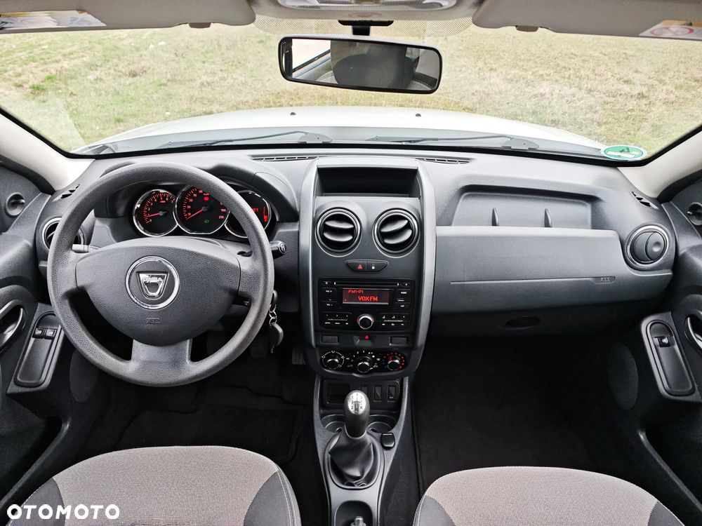 Dacia Duster 1.6 16V 105 4x2 Prestige - 24