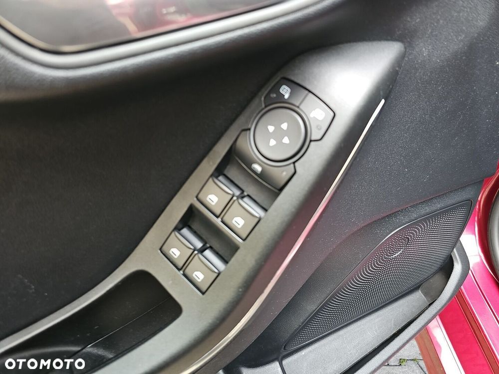 Ford Fiesta - 21