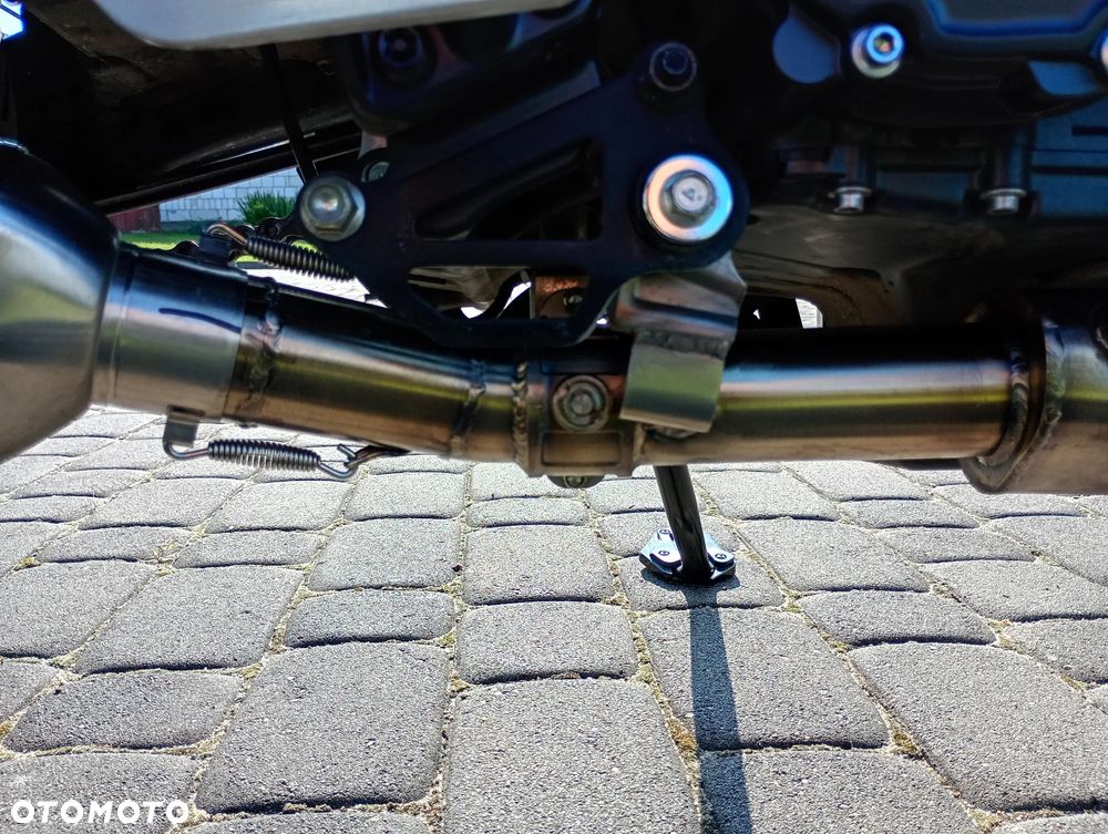 Yamaha MT - 6