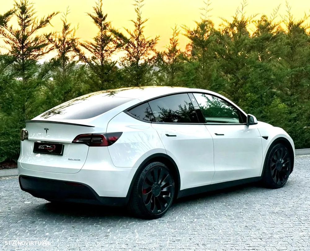 Tesla Model Y Performance Tração Integral - 6
