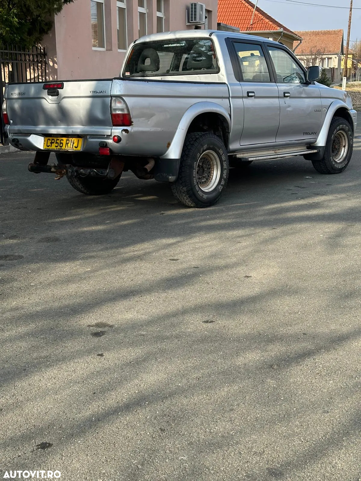 Mitsubishi L200 - 4