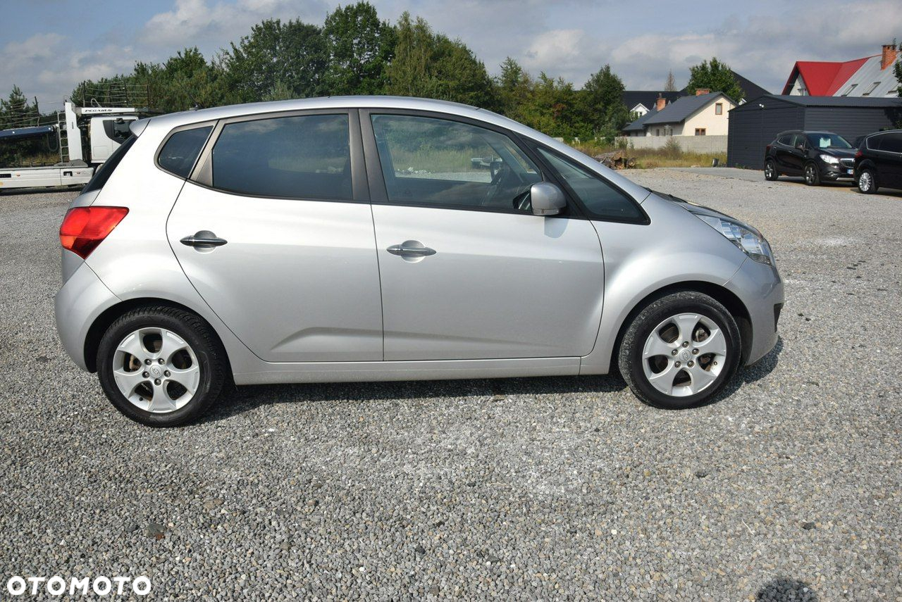 Kia Venga 1.6 CVVT Automatik Fifa World Cup Edition - 6