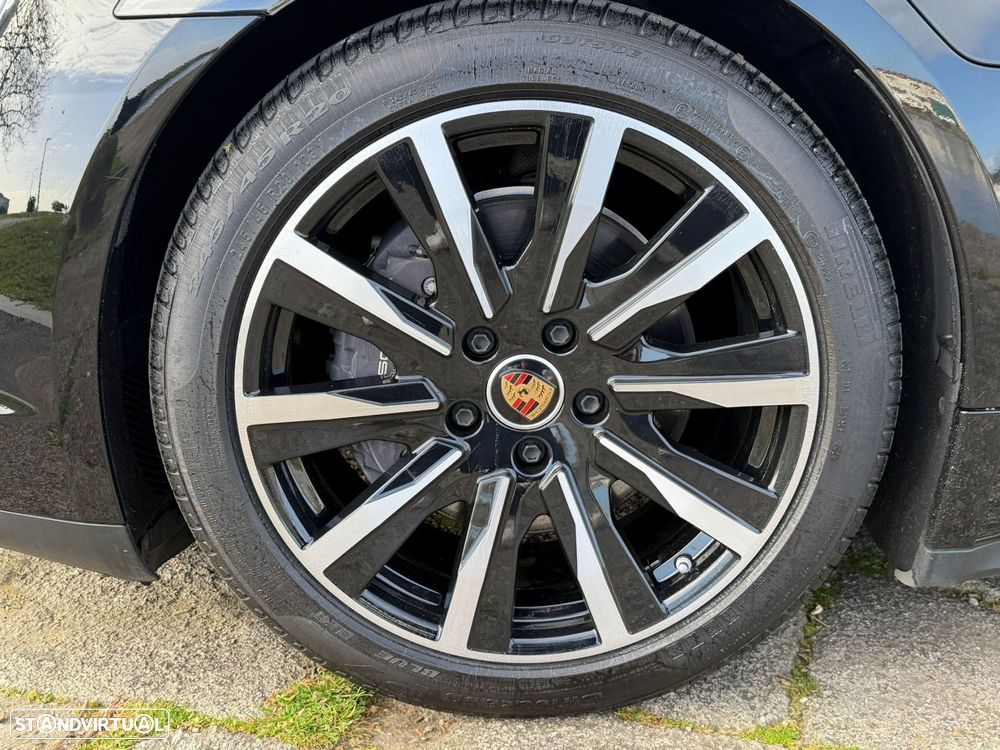 Porsche Taycan Standard - 8