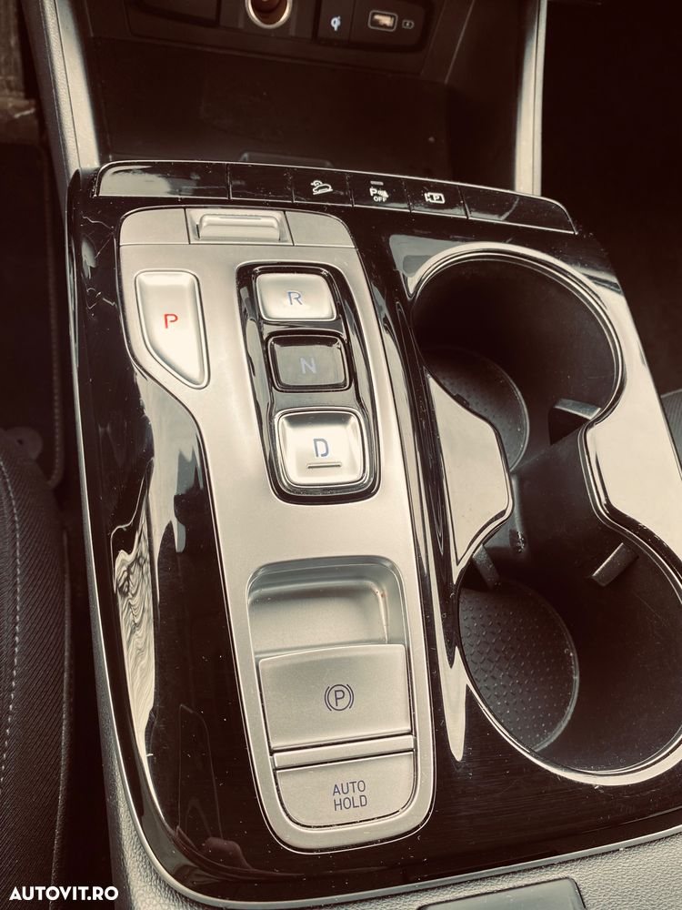 Hyundai Tucson 1.6 T-GDi HEV 2WD Select - 11