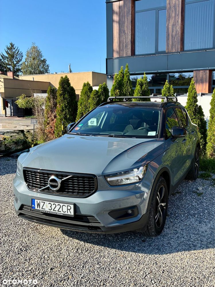 Volvo XC 40 B4 B AWD R-Design - 2