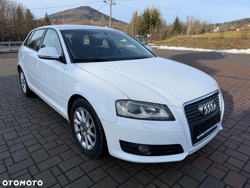 Audi A3 Sportback 2.0 TDI DPF S tronic Ambiente - 1