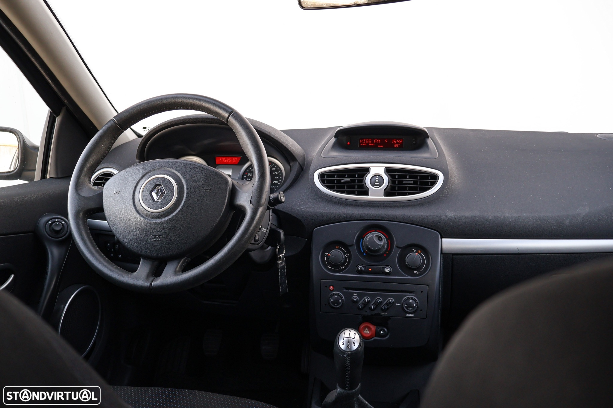 Renault Clio 1.2 16V Dynamique S - 10