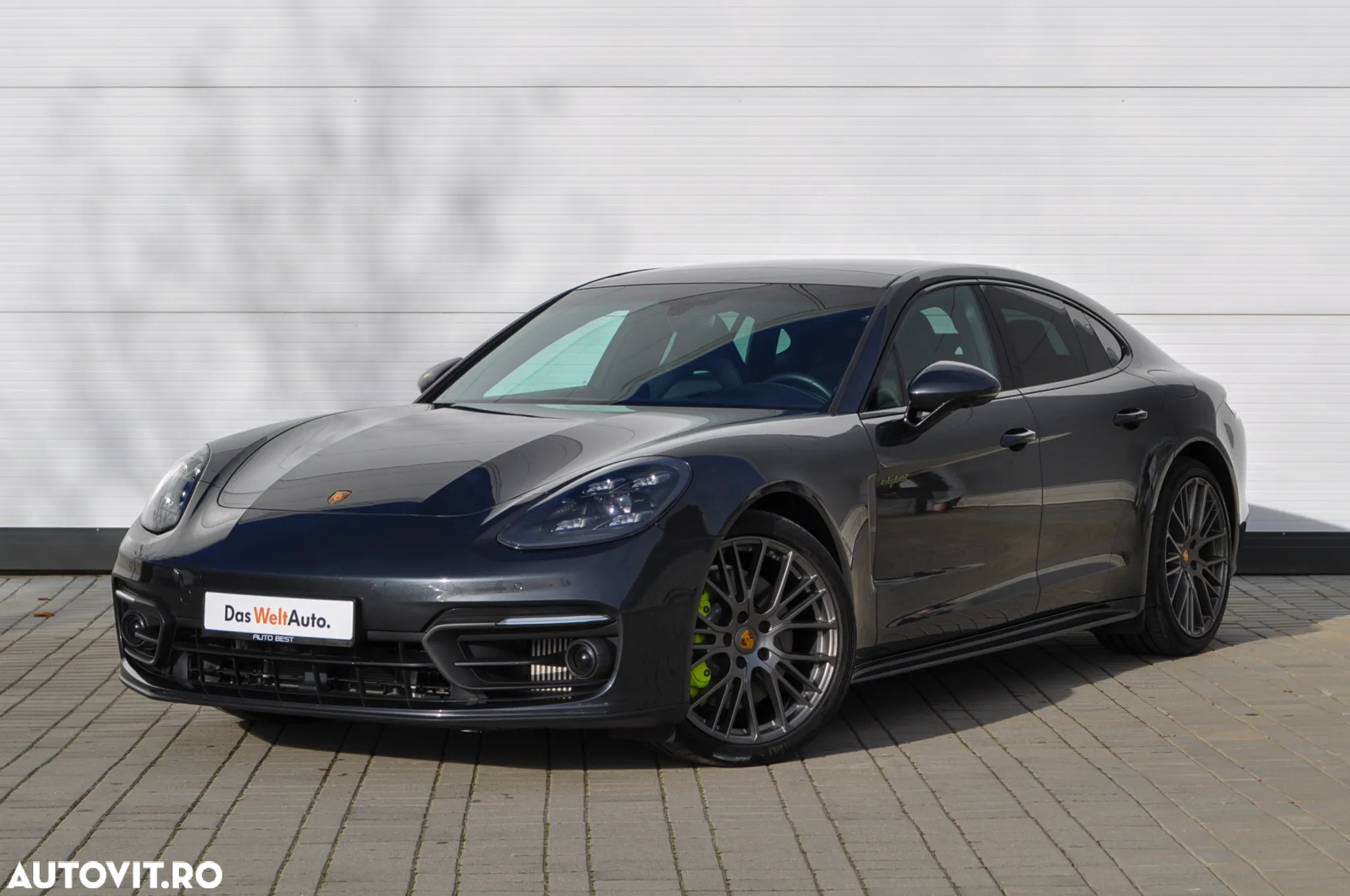 Porsche Panamera 4 E-Hybrid Platinum Edition - 5