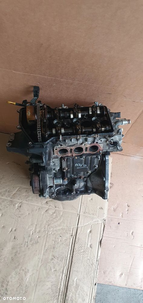 Silnik słupek blok silnika Toyota Aygo 1.0 1KR - 2