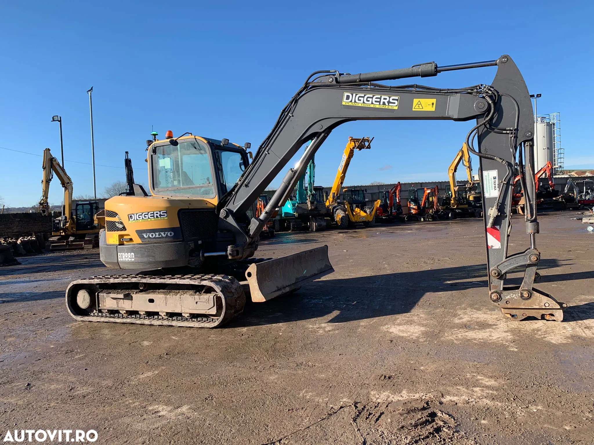 Volvo ECR88 - 13